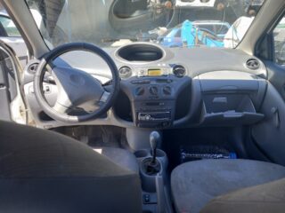 PILOTO TRASERO DERECHO TOYOTA YARIS (NCP1NLP1SCP1) 1.0 Linea Luna - fotografía 6