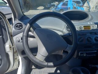 NO IDENTIFICADO TOYOTA YARIS (NCP1NLP1SCP1) 1.0 Linea Luna - fotografía 7
