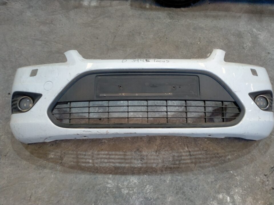 PARAGOLPES DELANTERO FORD FOCUS BERLINA (CAP) Ambiente (D)