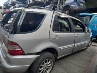 MANDO ELEVALUNAS DELANTERO IZQUIERDO MERCEDES-BENZ CLASE ML (BM 163) 270 CDI (163.113) - fotografía 3