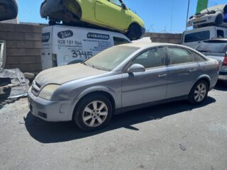 APOYABRAZOS CENTRAL OPEL VECTRA C BERLINA Cosmo - fotografía 3
