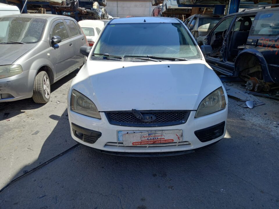MANDO ELEVALUNAS DELANTERO DERECHO FORD FOCUS BERLINA (CAP) Ambiente (D)