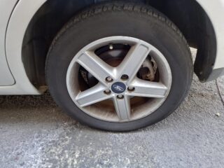 MANDO ELEVALUNAS DELANTERO DERECHO FORD FOCUS BERLINA (CAP) Ambiente (D) - fotografía 2