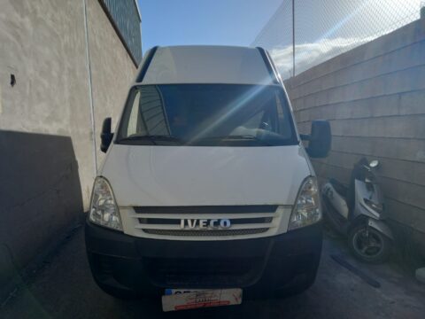 MANDO ELEVALUNAS DELANTERO IZQUIERDO IVECO DAILY FURGÓN Caja cerrada techo alto 35C batalla 3300