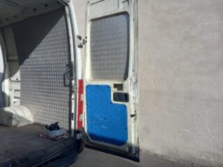 MANDO ELEVALUNAS DELANTERO IZQUIERDO IVECO DAILY FURGÓN Caja cerrada techo alto 35C batalla 3300 - fotografía 7
