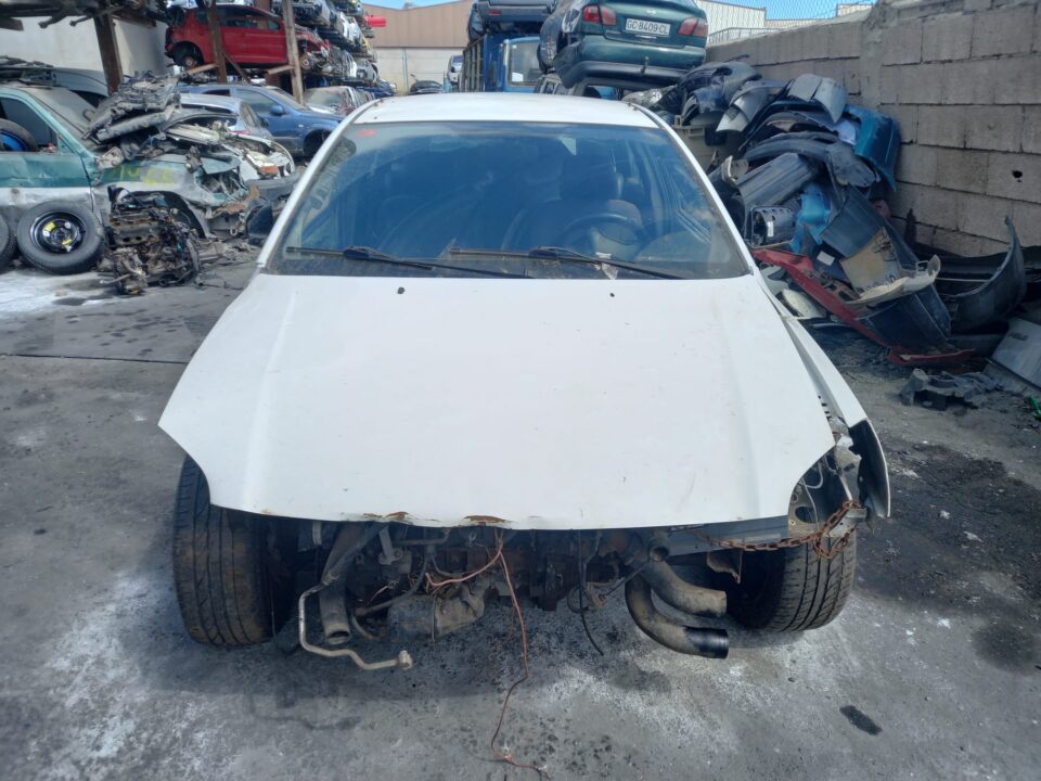 NO IDENTIFICADO TOYOTA AVENSIS BERLINA (T25) 2.0 D4-D Executive Berlina (5-ptas.)