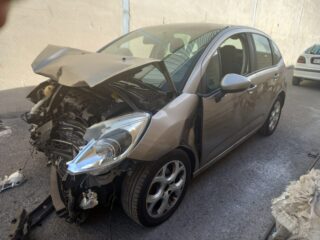 PUERTA TRASERA DERECHA CITROEN C3 SX - fotografía 4