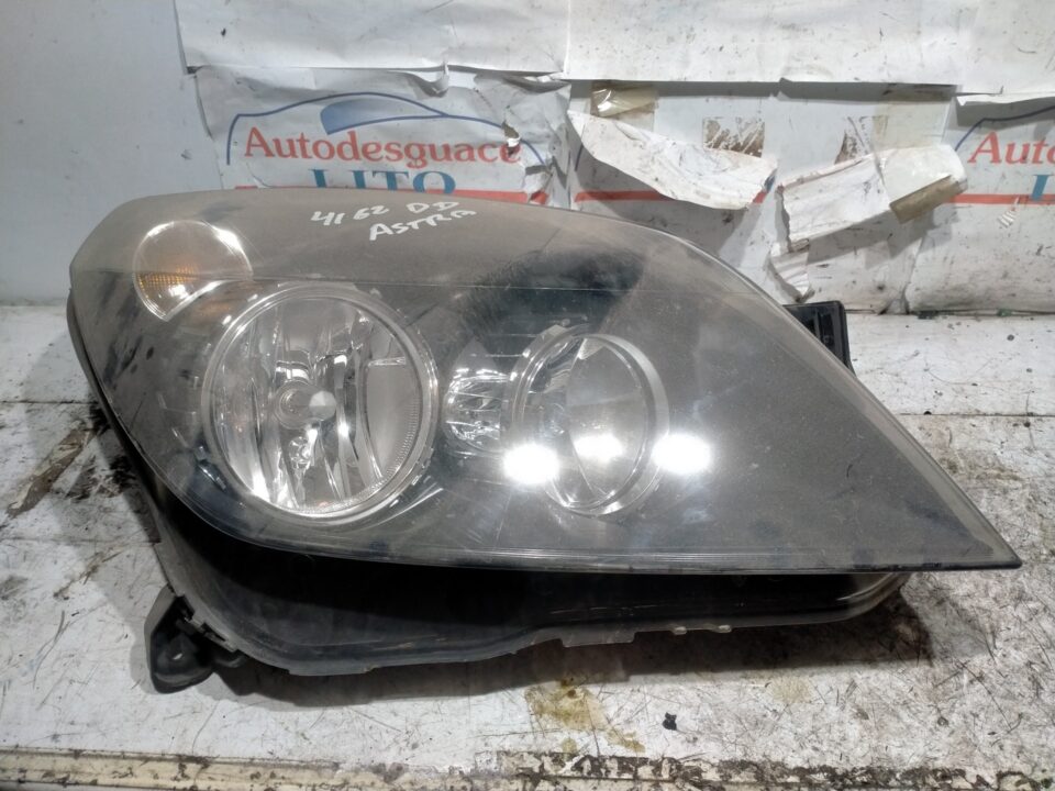 FARO DERECHO OPEL ASTRA H BERLINA Cosmo