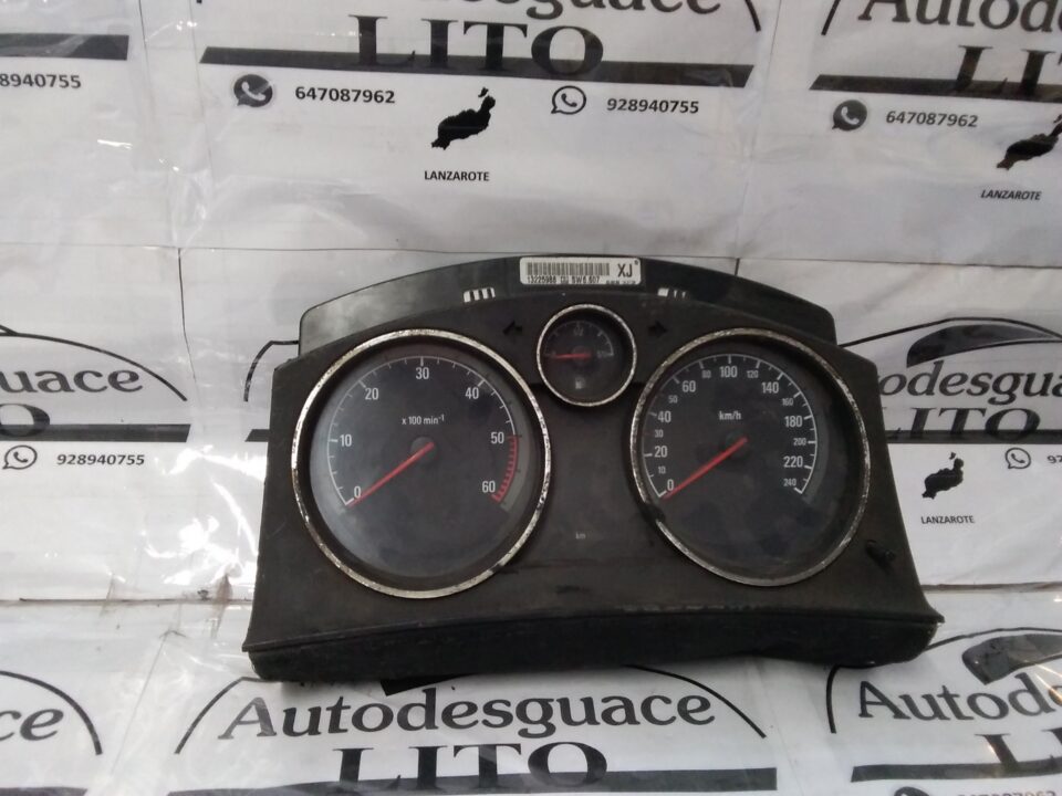 CUADRO INSTRUMENTOS OPEL ASTRA H BERLINA Cosmo