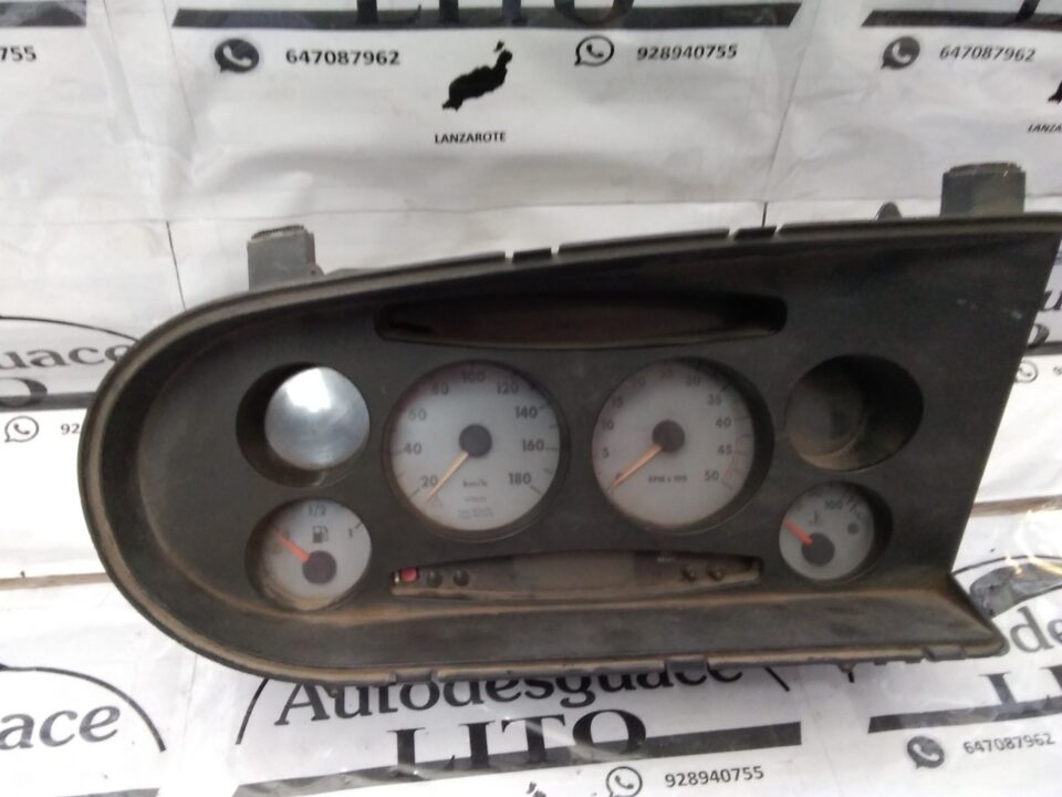 CUADRO INSTRUMENTOS IVECO DAILY FURGÓN 35 - C 11 Caja cerrada