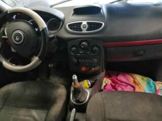 NO IDENTIFICADO RENAULT CLIO III Rip Curl - fotografía 2