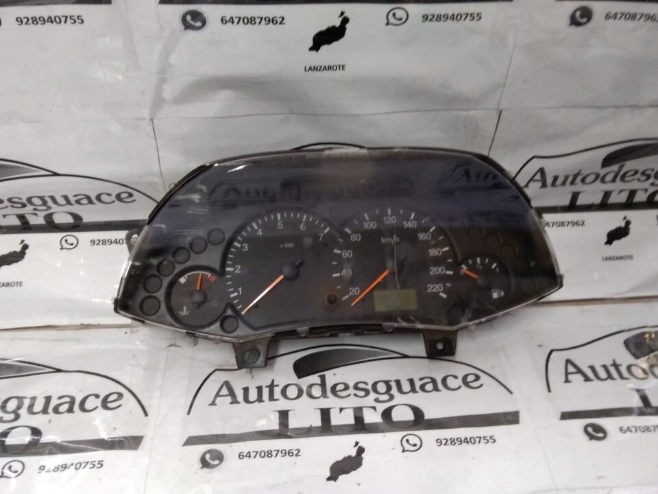 CUADRO INSTRUMENTOS FORD FOCUS BERLINA (CAK) Ambiente