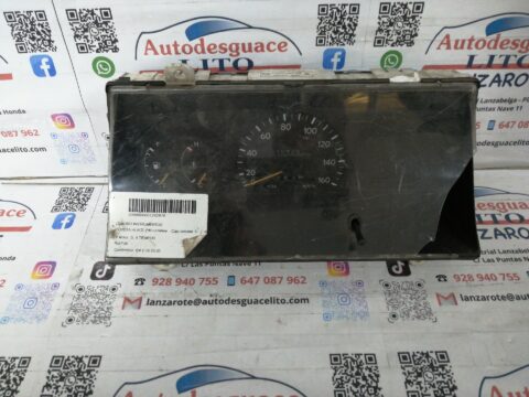 CUADRO INSTRUMENTOS TOYOTA HI-ACE HiAce Caja cerrada D