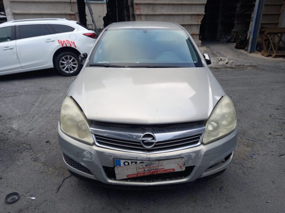 MANDO ELEVALUNAS DELANTERO IZQUIERDO OPEL ASTRA H BERLINA Cosmo