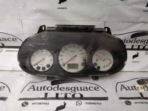 CUADRO INSTRUMENTOS FORD FIESTA BERLINA (DX) Básico
