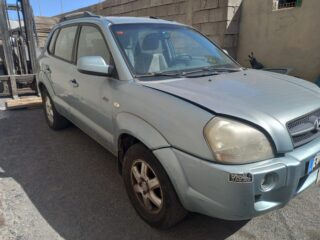 MANDO ELEVALUNAS DELANTERO IZQUIERDO HYUNDAI TUCSON (JM) 2.0 CRDi Comfort (4WD) - fotografía 3