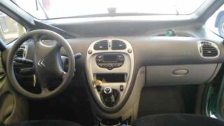 INYECTOR CITROEN XSARA PICASSO 2.0 HDi Exclusive - fotografía 5
