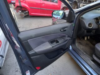 MANDO ELEVALUNAS DELANTERO IZQUIERDO FIAT II BRAVO (198) 1.9 8V Dynamic Multijet mit Paket Sport - fotografía 2