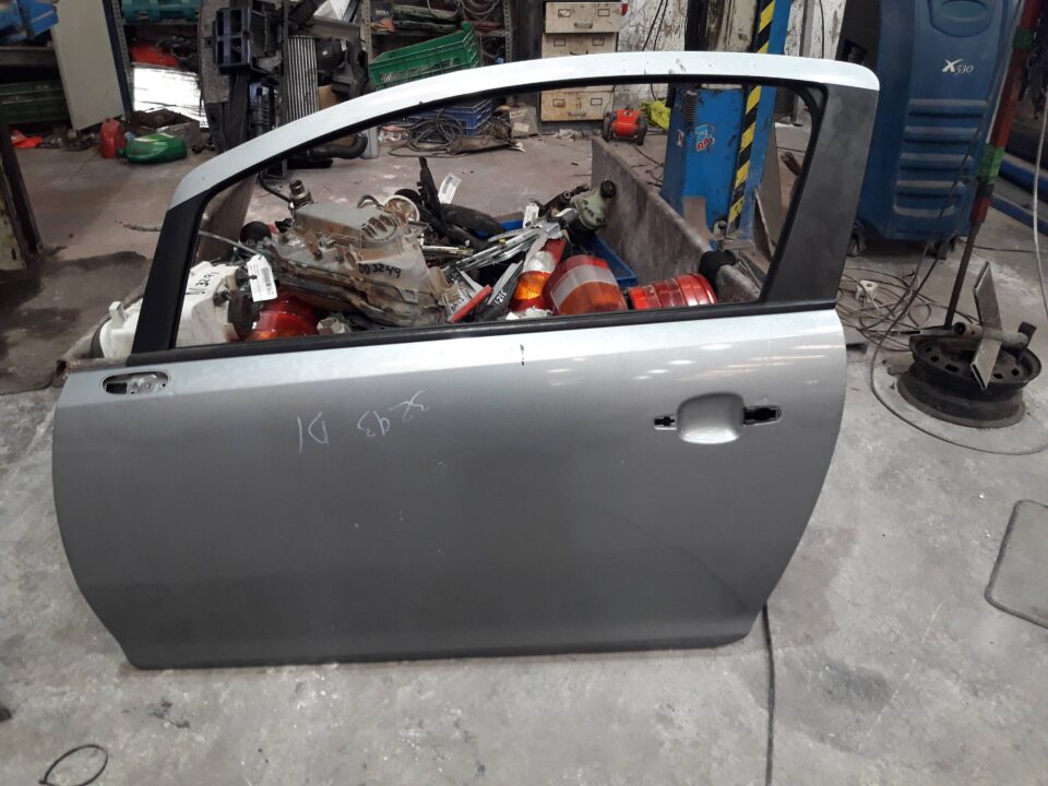 PUERTA DELANTERA IZQUIERDA OPEL CORSA D Color Edition