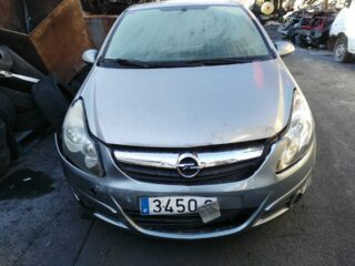 PUERTA DELANTERA IZQUIERDA OPEL CORSA D Color Edition - fotografía 2