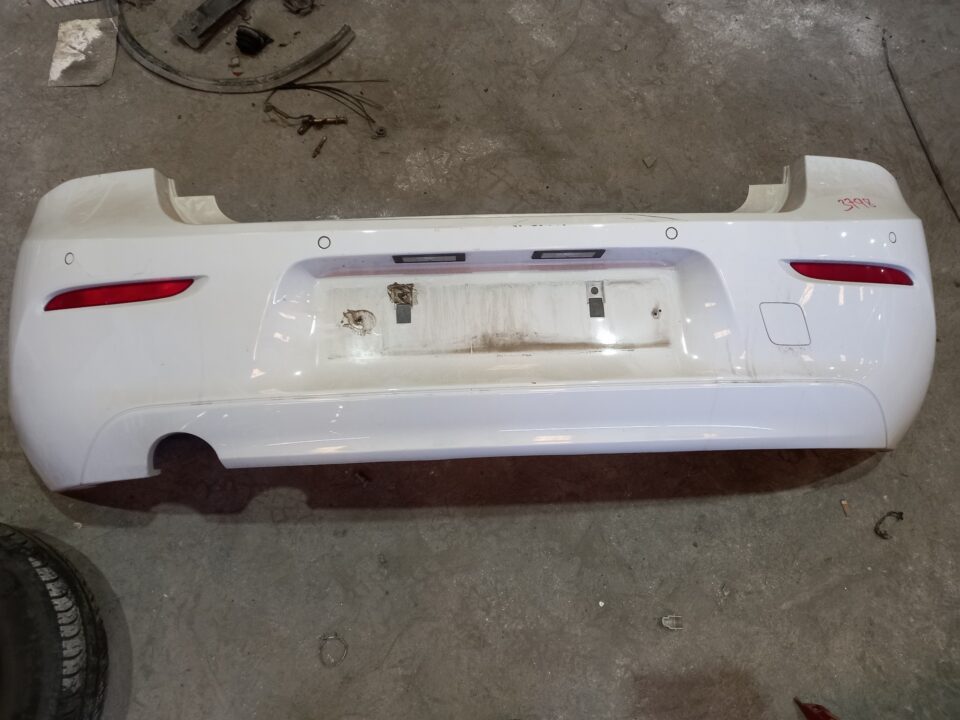 PARAGOLPES TRASERO BMW SERIE 1 BERLINA 5P (F20) 118i