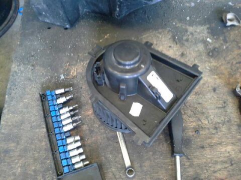 VENTILADOR CALEFACCION AUDI A3 (8L) 1.8 Ambiente