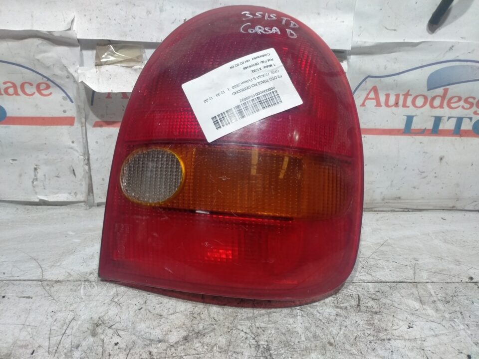 PILOTO TRASERO DERECHO OPEL CORSA B Edition 2000