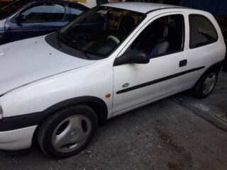 PILOTO TRASERO DERECHO OPEL CORSA B Edition 2000 - fotografía 4