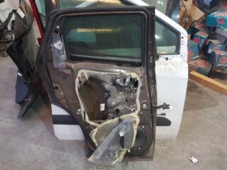 PUERTA TRASERA IZQUIERDA NISSAN JUKE (F15E) Acenta - fotografía 2