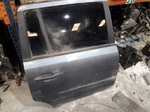 PUERTA TRASERA DERECHA OPEL ZAFIRA B Cosmo