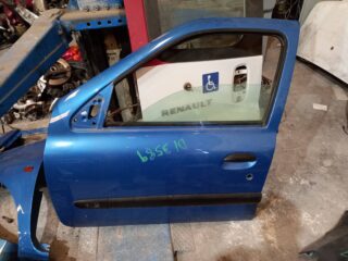 PUERTA DELANTERA IZQUIERDA RENAULT CLIO II FASE II (BCB0) Authentique - fotografía 1