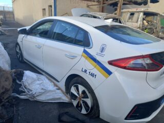 MANDO ELEVALUNAS DELANTERO IZQUIERDO HYUNDAI IONIQ Klass Electro - fotografía 6