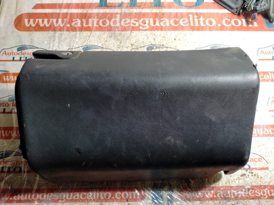 GUANTERA MERCEDES-BENZ CLASE C (BM 203) BERLINA 200 Compressor (203.045)