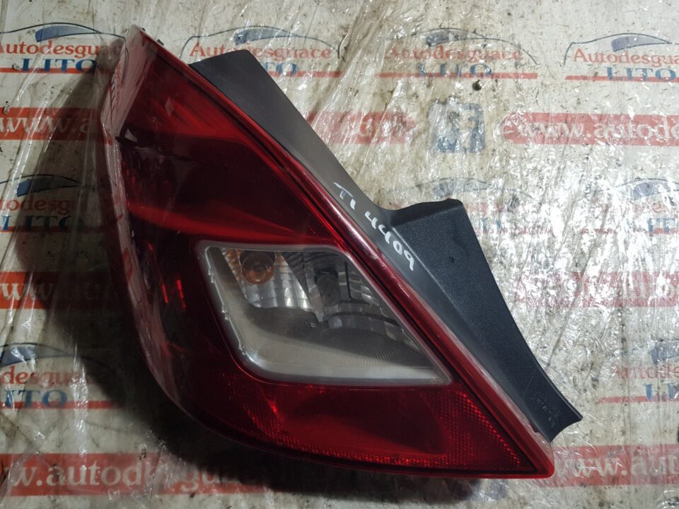 PILOTO TRASERO IZQUIERDO OPEL CORSA D CATCH ME