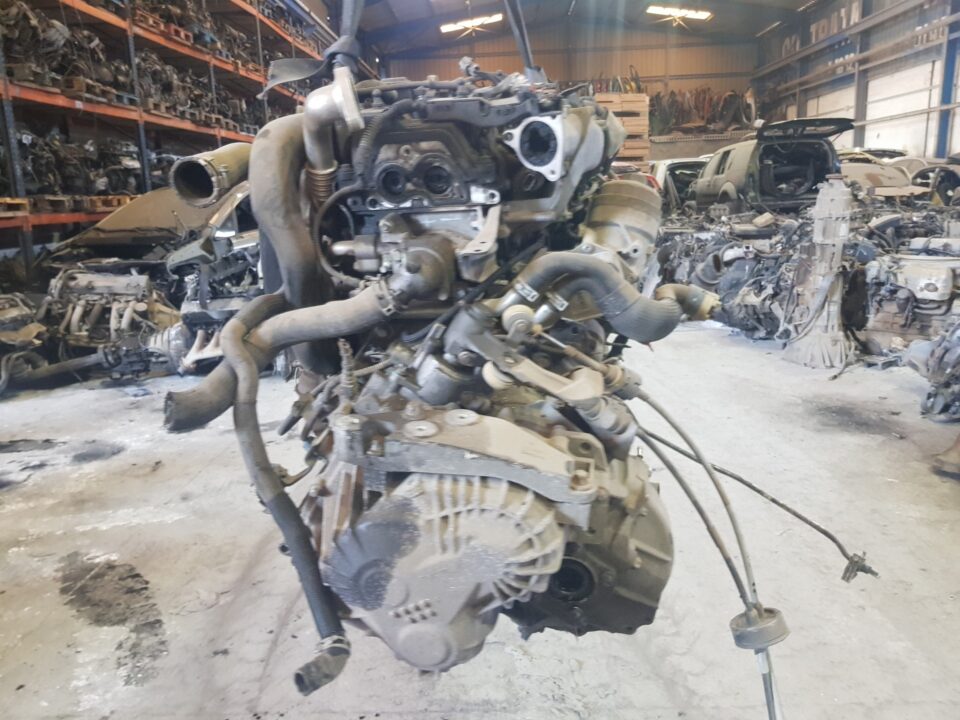 MOTOR COMPLETO OPEL ZAFIRA B Cosmo