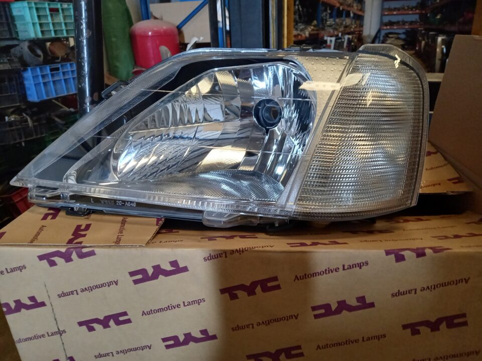 FARO IZQUIERDO DACIA LOGAN 1