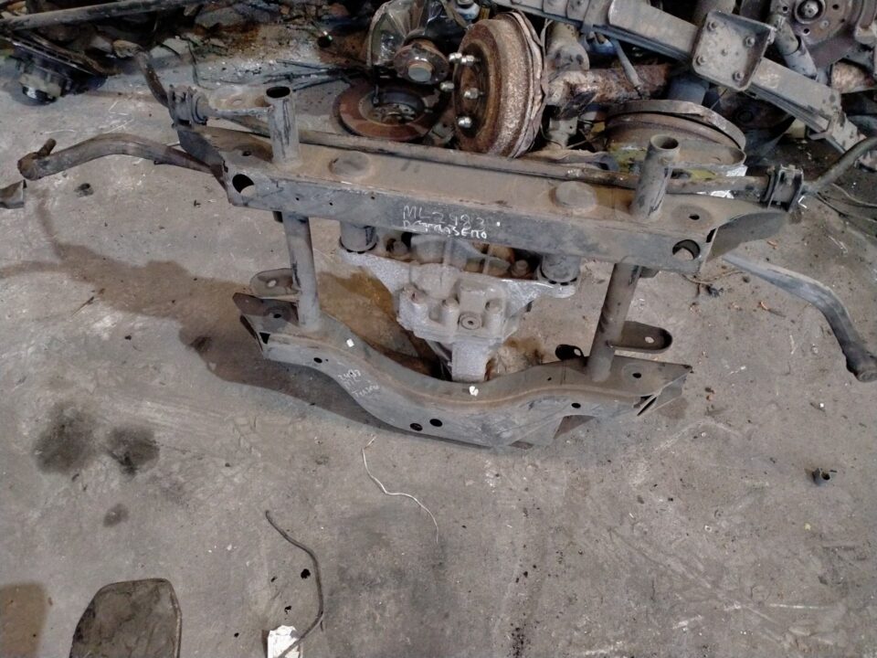 PUENTE TRASERO MERCEDES-BENZ CLASE ML (BM 163) 270 CDI (163.113)