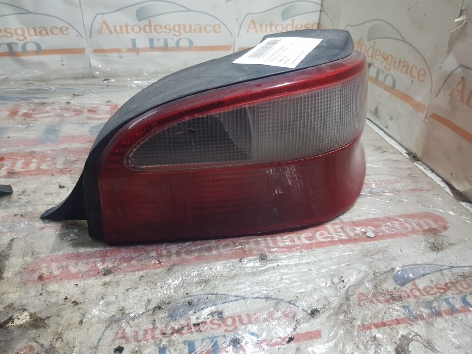 PILOTO TRASERO DERECHO CITROEN SAXO 1.1 Furio