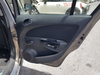 NO IDENTIFICADO OPEL CORSA D 111 Years - fotografía 7