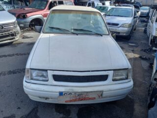 PARAGOLPES TRASERO OPEL CORSA A City - fotografía 1