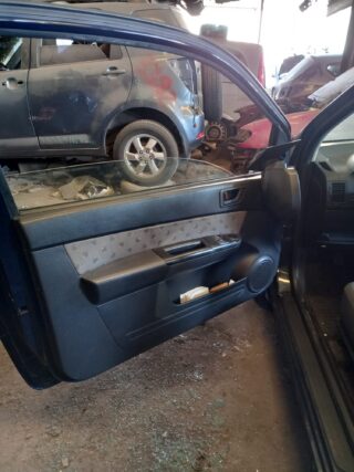 MANDO ELEVALUNAS DELANTERO DERECHO HYUNDAI GETZ (TB) 1.1 Básico - fotografía 3