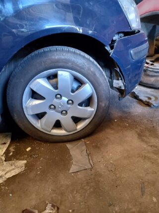MANDO ELEVALUNAS DELANTERO DERECHO HYUNDAI GETZ (TB) 1.1 Básico - fotografía 4