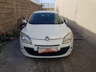PUERTA TRASERA DERECHA RENAULT MEGANE III BERLINA 5P Business - fotografía 3