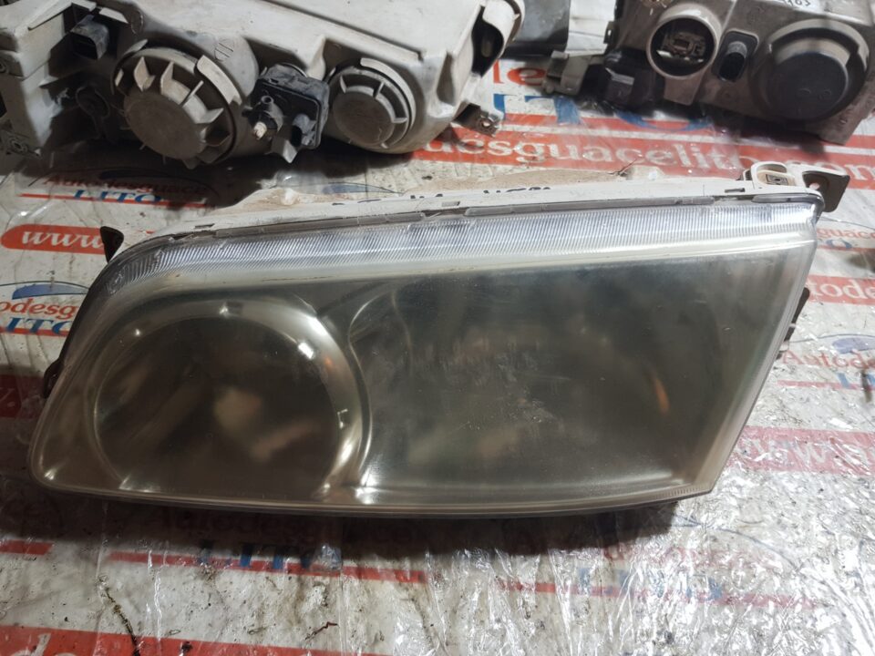 FARO IZQUIERDO HYUNDAI H-1 -