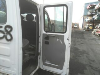 INYECTOR RENAULT MASTER II FASE 2 DOBLE CABINA CAMIÓNCHASIS Doble cabina Volquete Batalla 4078 mm - fotografía 2