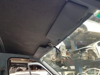 NO IDENTIFICADO TOYOTA HI-ACE Combi (9 - Plazas) - fotografía 6
