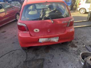 MOTOR CIERRE CENTRALIZADO DELANTERO IZQUIERDO TOYOTA YARIS (NCP1NLP1SCP1) 1.0 Linea Luna - fotografía 5
