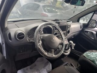 MANDO ELEVALUNAS DELANTERO DERECHO PEUGEOT - fotografía 6
