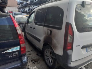 MANDO ELEVALUNAS DELANTERO DERECHO PEUGEOT - fotografía 8