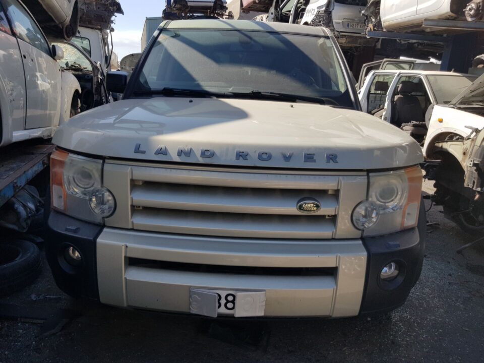 ALETA DELANTERA DERECHA LAND ROVER DISCOVERY V6 TD Edition 60 YRS